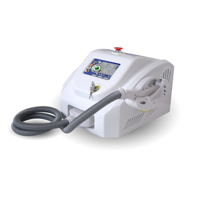 Macchina laser IPL OPT professionale per la depilazione / ringiovanimento della pelle