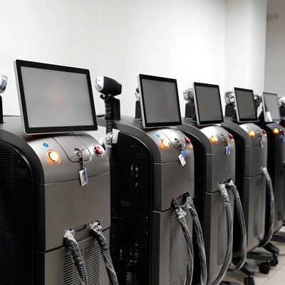 Spa Laser Hair Removal Machine Diodo stillo stazionario per strettezza della pelle / rimozione dei pori,