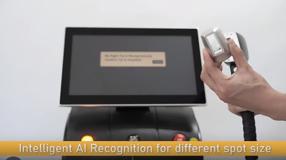 Dispositivo di depilazione laser a diodo da 808 nm con touch screen da 8,4/10,4 pollici