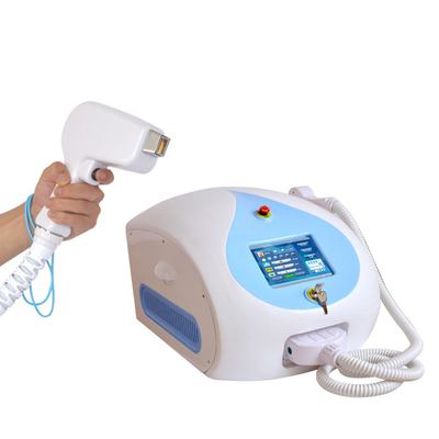 Dispositivo di depilazione laser a diodo da 3 onde 755 808 1064 nm