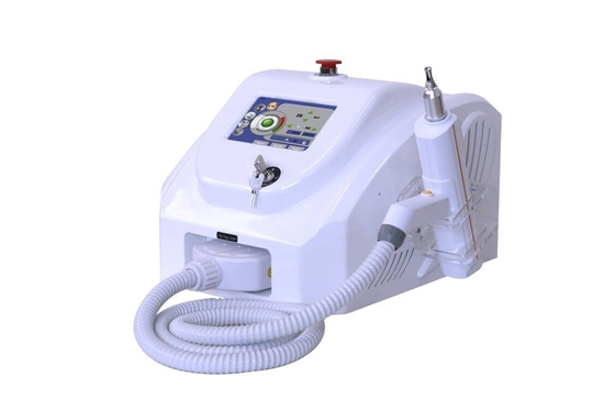 3 in 1 Q Switch ND Yag Laser Machine con 8.4 touch screen