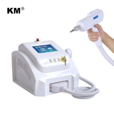 Macchina laser portatile Q Switch ND Yag 1500W Con 8.4 touch screen
