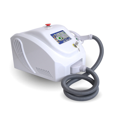 Macchina laser IPL OPT professionale per la depilazione / ringiovanimento della pelle